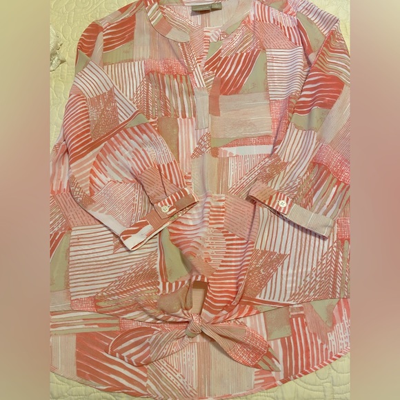 Chico’s Top - Picture 3 of 7